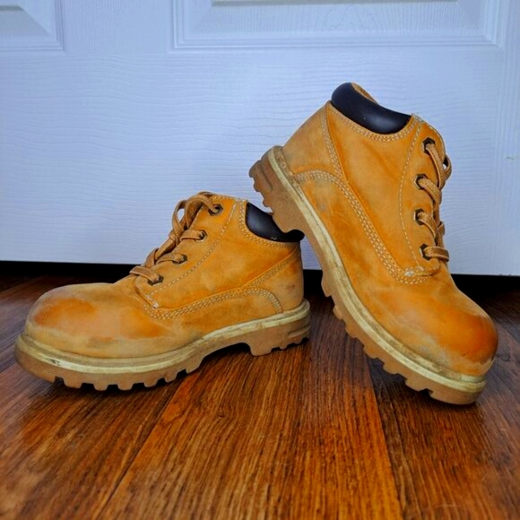 Lugz Tan Lace Up Work Boots Toddler Size 11 - Picture 1 of 6